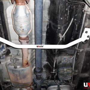 Ultra Racing srednje donje ojačanje šasije za Hyundai Santa Fe II CM