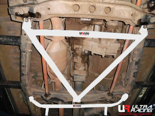Ultra Racing srednje donje ojačanje šasije za Mitsubishi L200 III 3.0 4WD