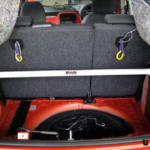 Ultra Racing stražnja opornica za Fiat Grande Punto I