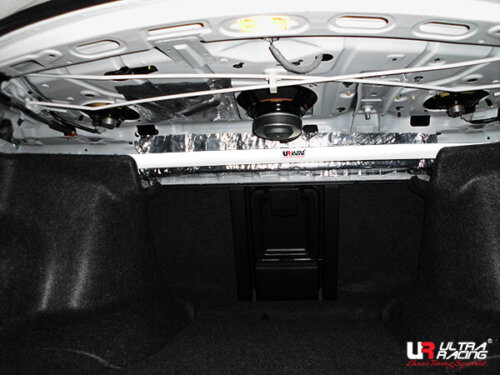 Ultra Racing stražnja opornica za Honda Accord VIII/Acura TSX II/Proton Perdana II
