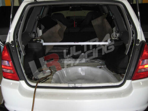 Ultra Racing stražnja strut brace za Subaru Forester II (SG)