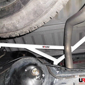 Ultra Racing zadnje donje pojačanje šasije za Isuzu D-Max I (TFR/TFS)