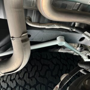Ultra Racing stražnje donje ojačanje šasije za Ford Ranger Raptor VI (P-703)