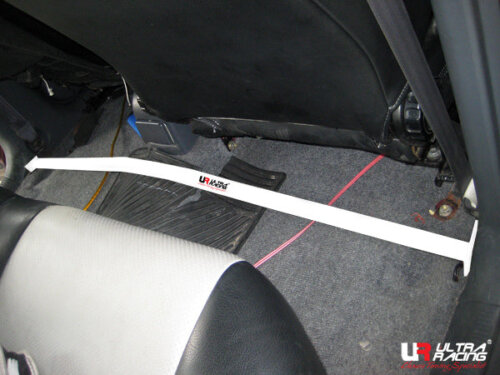 Ultra Racing unutarnje ojačanje karoserije za Toyota RAV4 I (XA10)