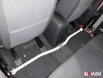 Ultra Racing inner body reinforcement for Isuzu D-Max I (RA) 3.0D