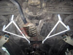 Ultra Racing rear lower chassis brace for BMW 3 E46