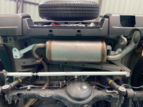 Ultra Racing chassis brace for Suzuki Jimny IV GJ (JB74W)