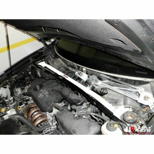 Ultra Racing front upper strut brace for Toyota Highlander XU40