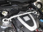 Ultra Racing front strut brace for Mercedes-Benz S-Class W221