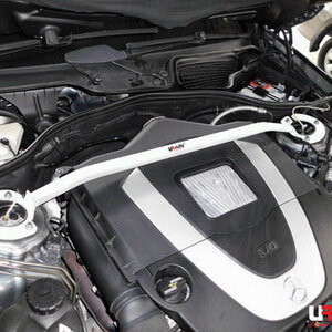 Ultra Racing prednja gornja ukruta amortizera za Mercedes-Benz S-Class W221