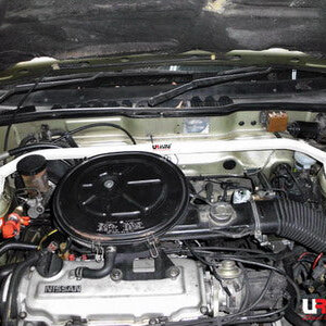 Ultra Racing prednja gornja ukruta amortizera za Nissan Bluebird U12 1.8