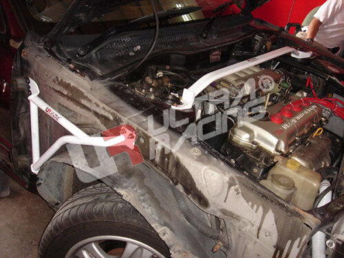 Ultra Racing front upper strut brace for Nissan Sentra B13