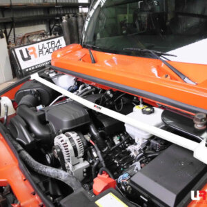 Ultra Racing prednja gornja ukruta amortizera za Hummer H2 I (GMT820) 6.0 2WD