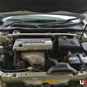 Ultra Racing prednja gornja ukruta amortizera za Toyota Camry XV30 2.4