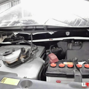 Ultra Racing prednja gornja opornica amortizera za Toyota Previa III XR50 3.5 V6 2WD