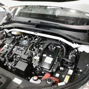 Ultra Racing prednja gornja ukruta za Toyota C-HR I (X1)