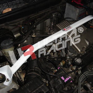 Ultra Racing prednja gornja ukruta amortizera za Honda CR-V I (RD1–RD3)