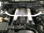 Ultra Racing front upper strut brace for BMW 7 E38