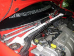 Ultra Racing front strut brace for Renault Clio III
