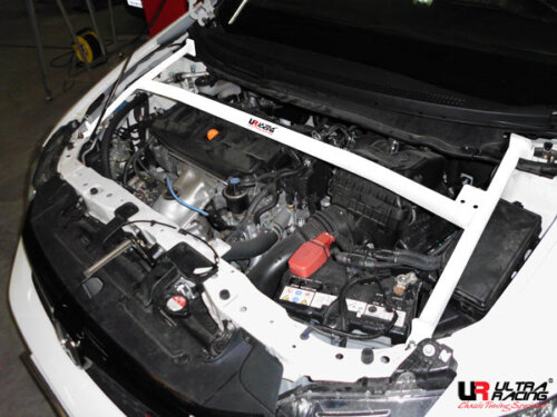 Ultra Racing front upper strut brace for Honda Civic FB (US version)