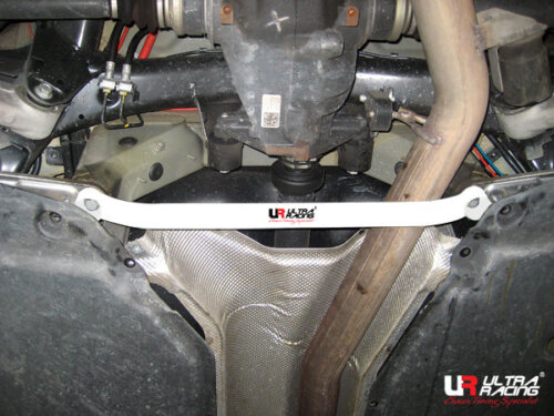 Ultra Racing rear lower chassis brace for BMW X5 E70