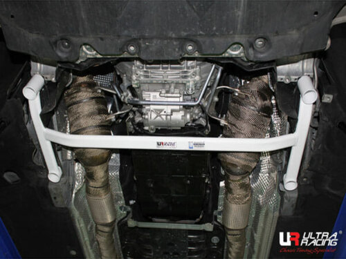 Ultra Racing front lower chassis brace for Mercedes-Benz S-Class W222