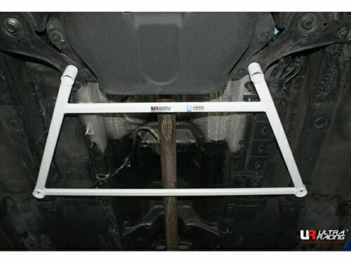 Ultra Racing mid lower chassis brace for Hyundai Tucson TL 1.7D/2.0D 2WD