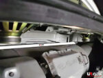 Ultra Racing rear strut brace for Hyundai Grandeur XG 3.0 2WD