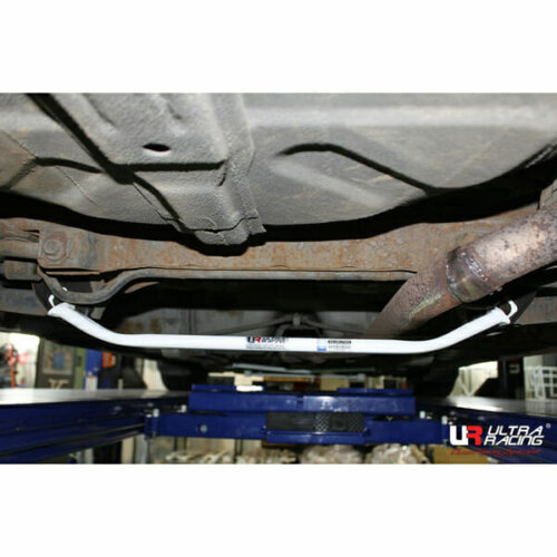 Ultra Racing rear lower chassis brace for Hyundai Grandeur XG 3.0 2WD