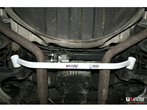 Ultra Racing rear lower chassis brace for BMW 7 E38 2.8