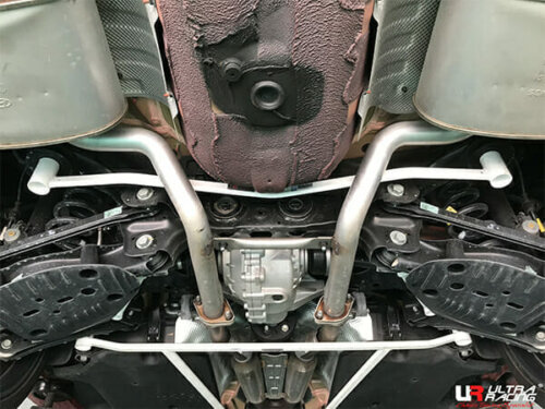 Ultra Racing lower front chassis brace for Kia Stinger I (CK)