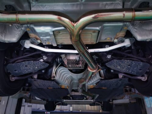Ultra Racing rear lower chassis brace for BMW Z4 G29/Toyota Supra V