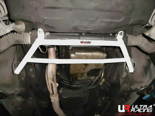Ultra Racing front lower chassis brace for Jaguar XJ6 XJ40 4.0 2WD