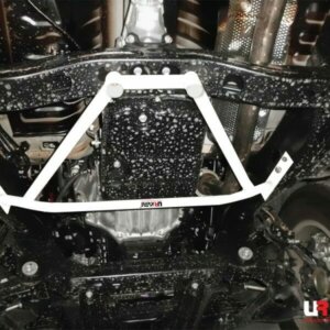 Ultra Racing prednje donje pojačanje šasije za Toyota Hilux Revo AN120