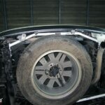 Ultra Racing ojačanje šasije za Toyota Fortuner II/Innova II