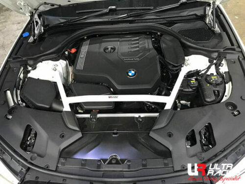 Ultra Racing front upper strut brace for BMW 7 G11/BMW 5 G30/BMW 6 G32