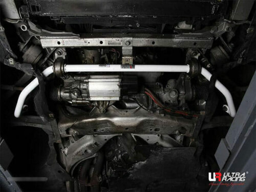 Ultra Racing prednji stabilizator za BMW 5 F10