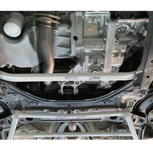 Ultra Racing front lower chassis brace for Suzuki Swift Sport ZC33S