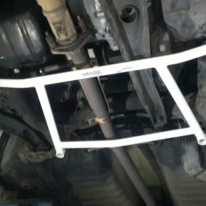 Ultra Racing front lower chassis brace for Ford Tierra KJ/Mazda Protege BJ