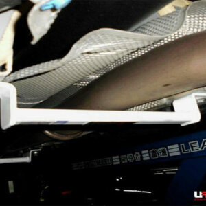 Ultra Racing mid lower chassis brace for Mercedes-Benz A-Class W176/CLA C117/GLA X156