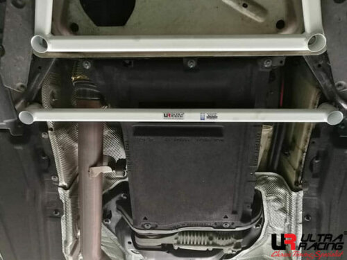 Ultra Racing mid lower chassis brace for BMW X5 F15/F85 and X6 F16