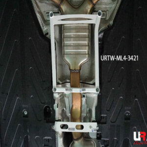 Ultra Racing mid lower chassis brace for Mercedes-Benz C-Class W205/C205 and E-Class C238