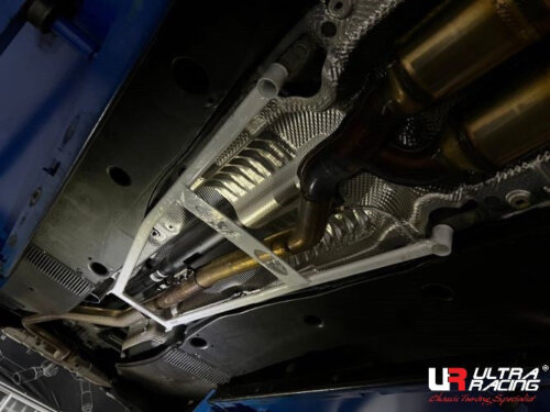 Ultra Racing mid lower chassis brace for Škoda Kodiaq I (NS7)