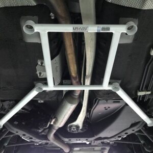 Ultra Racing mid lower chassis brace for Mazda MX-5 IV (ND)