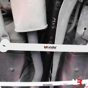 Ultra Racing rear lower chassis brace for Mazda MX-5 NB 1.8