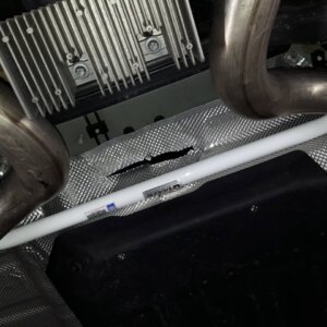 Ultra Racing rear lower chassis brace for Mercedes-Benz C-Class W205