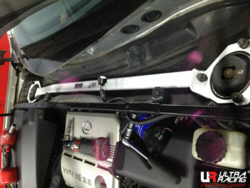 Ultra Racing prednja gornja šipka amortizera za Lexus RX 330 XU30 3.3 V6 4WD LHD