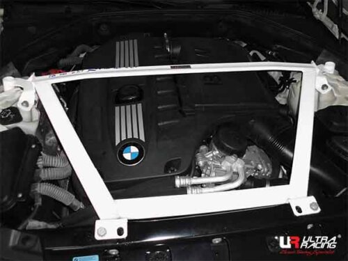 Ultra Racing front upper strut brace for BMW 7 F01/F02 3.0T 2WD