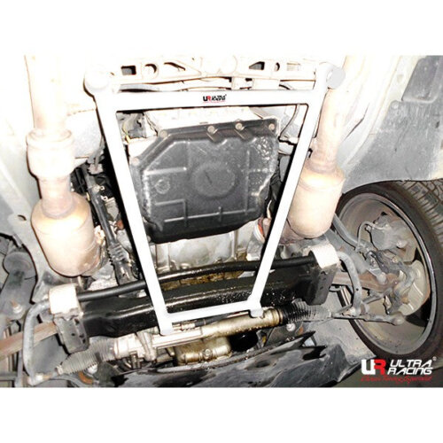 Ultra Racing front lower chassis brace for Chrysler 300C I-LX