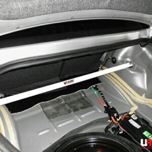 Ultra Racing stražnja opornica amortizera za Dodge Charger VI/VII, Challenger III